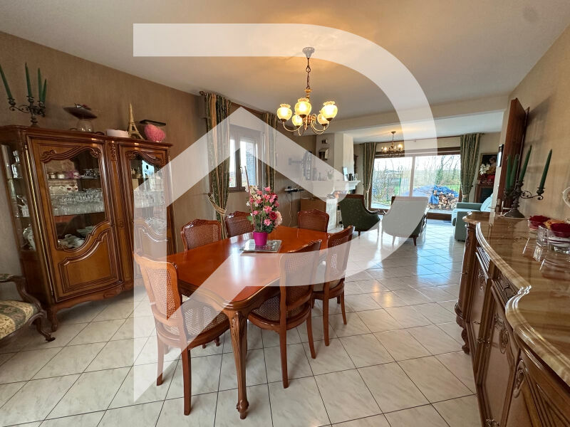 Photo Maison Crevecoeur Sur L Escaut 7 pièce(s) 156 m2 image 3/6