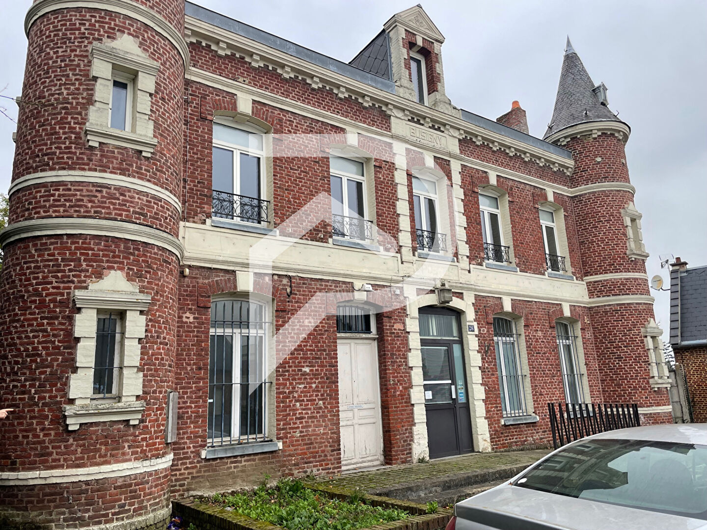 Immeuble de rapport Busigny