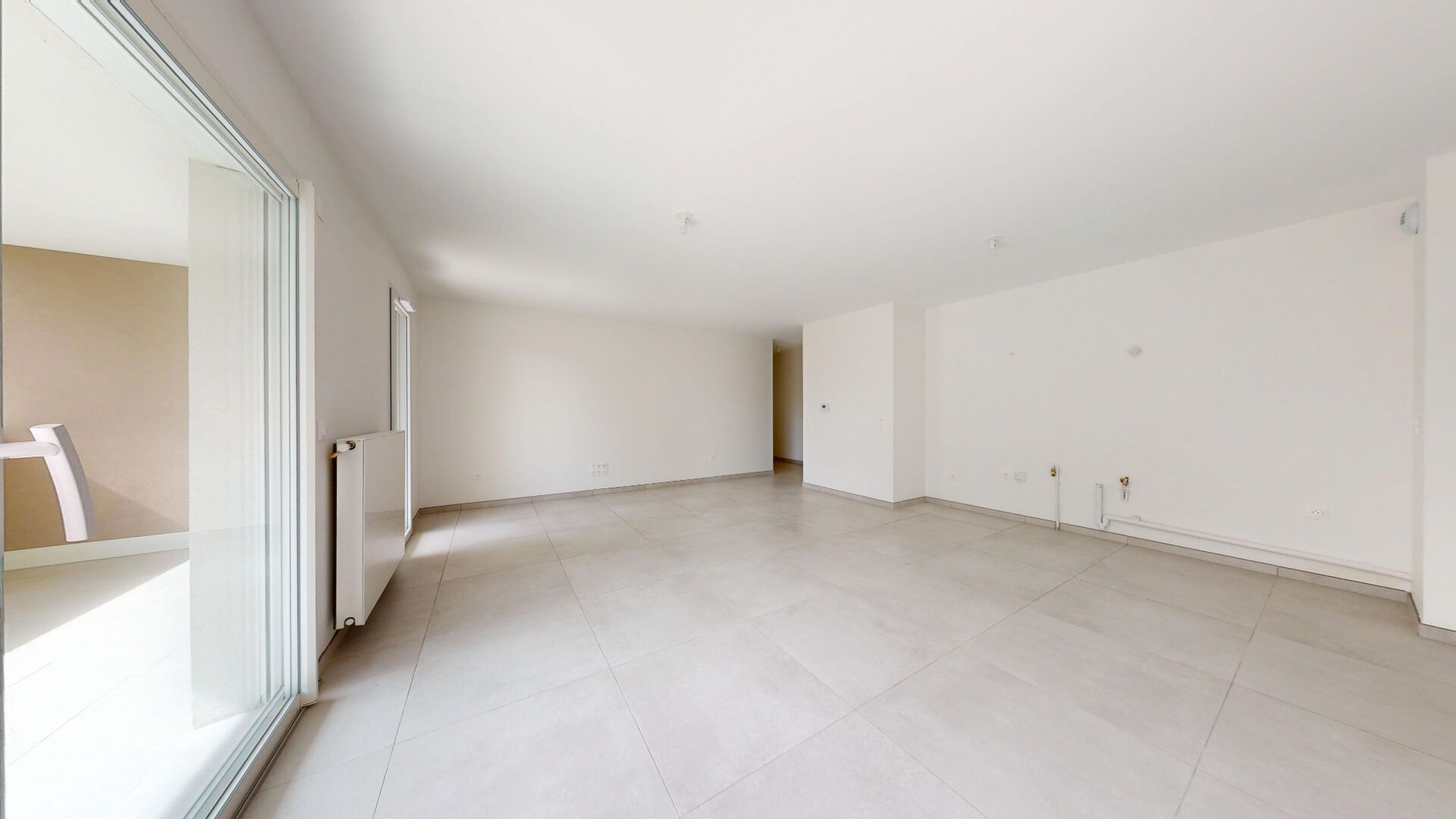 Photo T4  de 83 m² , année 2024 , 1er étage image 5/6