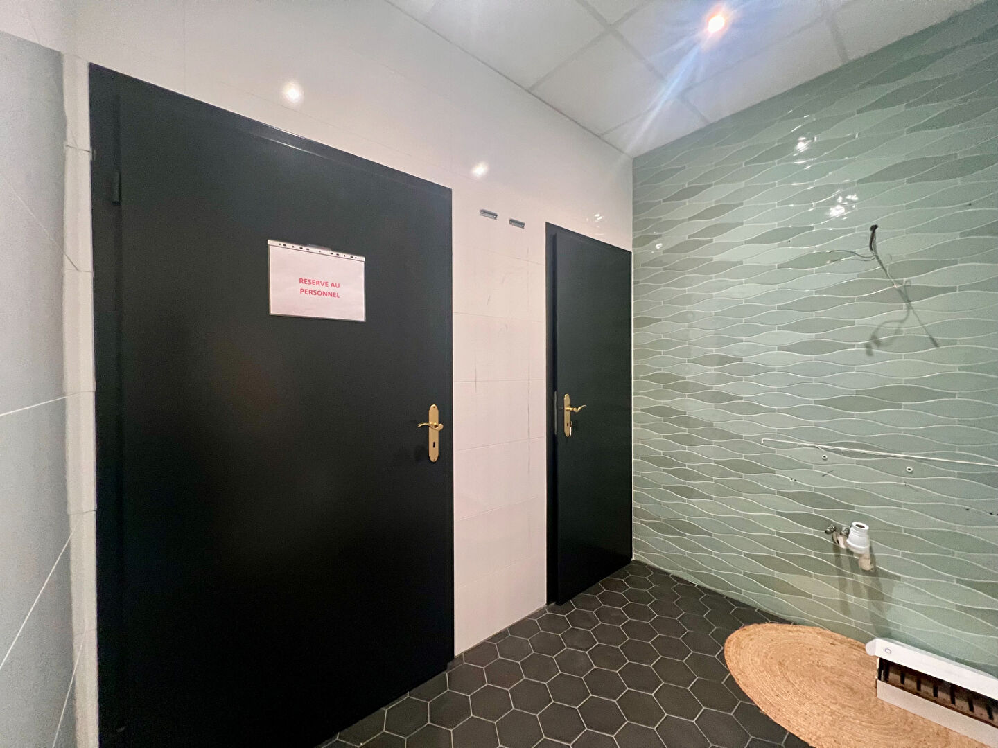 Photo LOCAL COMMERCIAL OU PROFESSIONNEL image 6/6