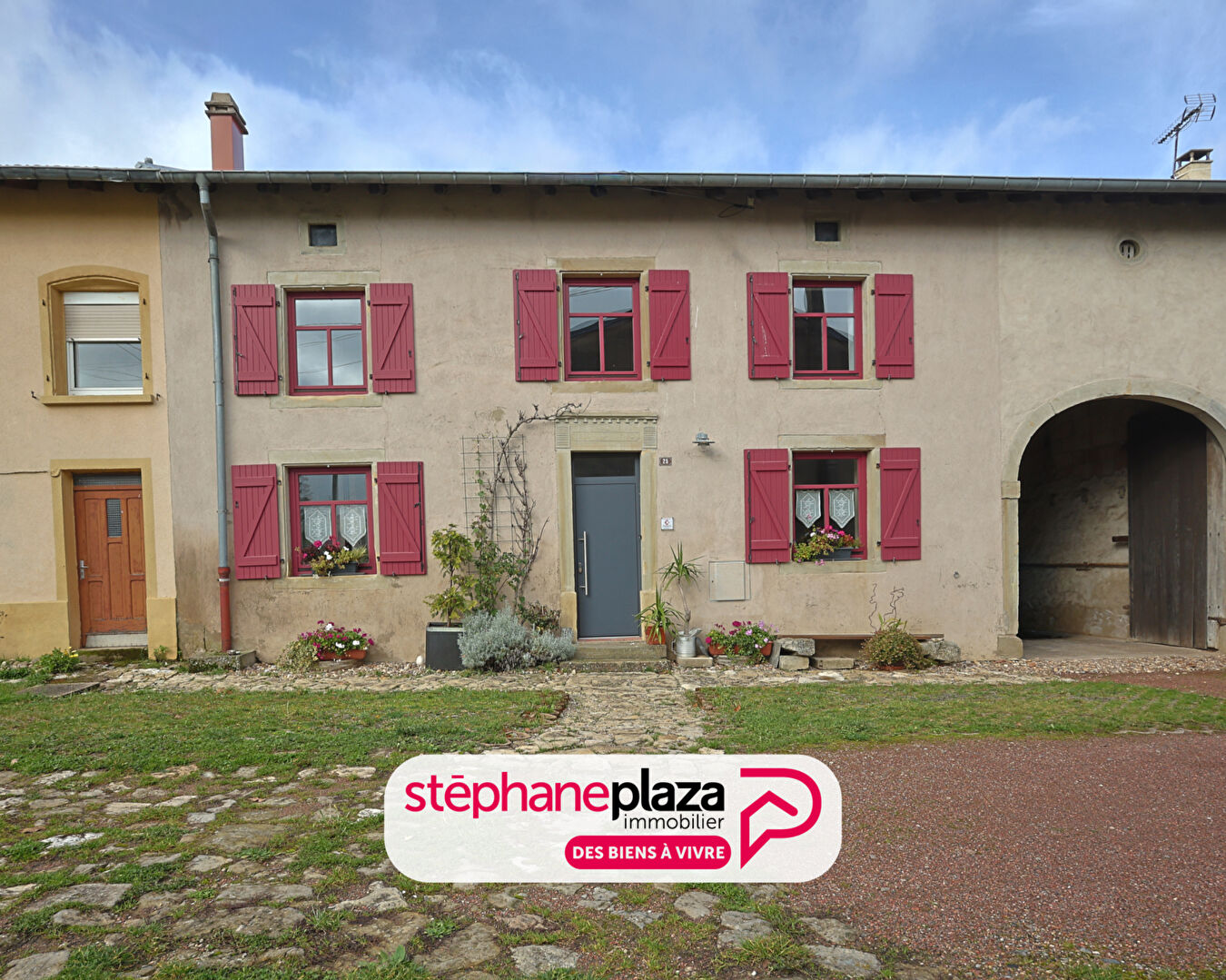 Maison Boustroff 6 pièce(s) 152.40 m2