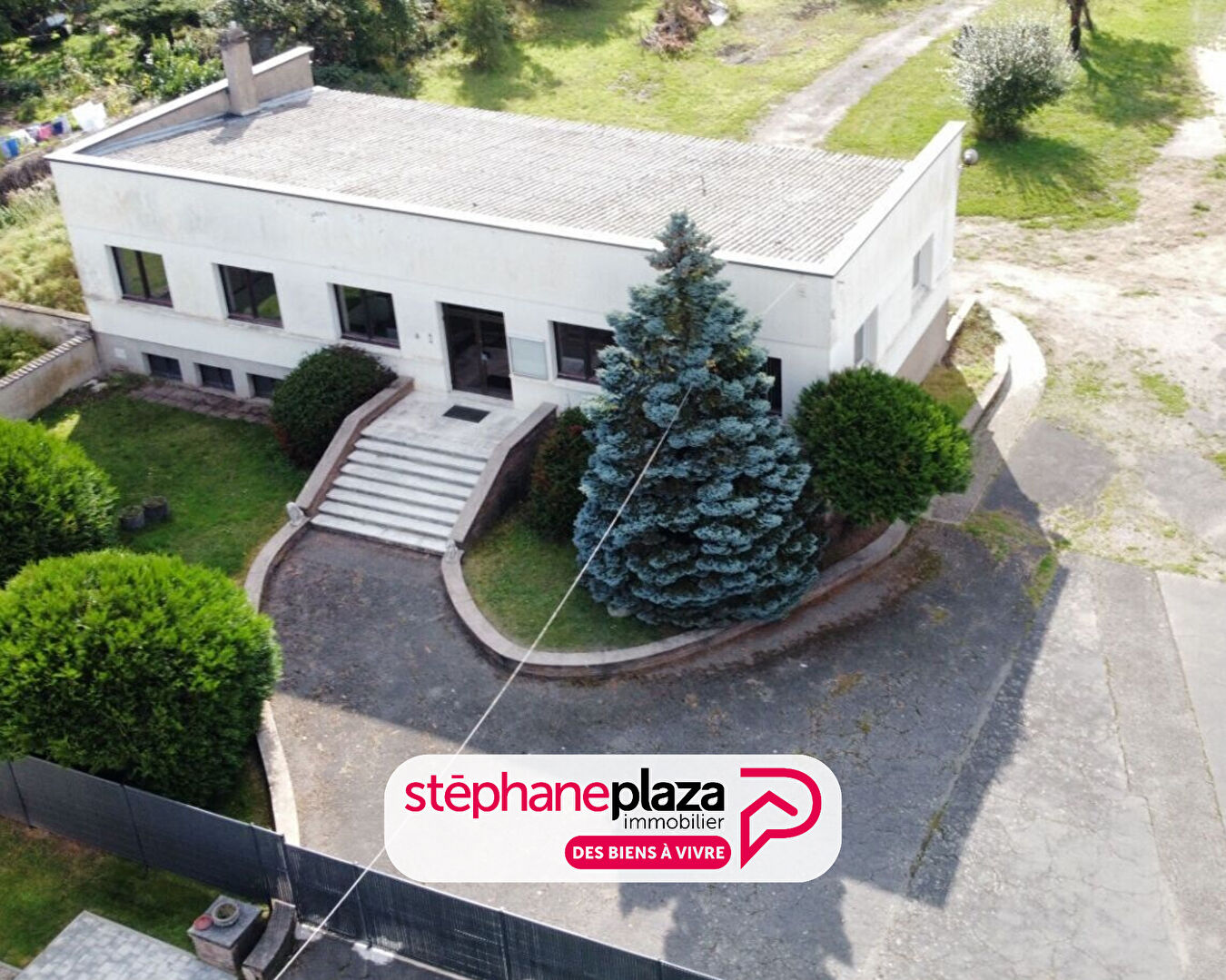 LOCAL COMMERCIAL OU PROFESSIONNEL N°A