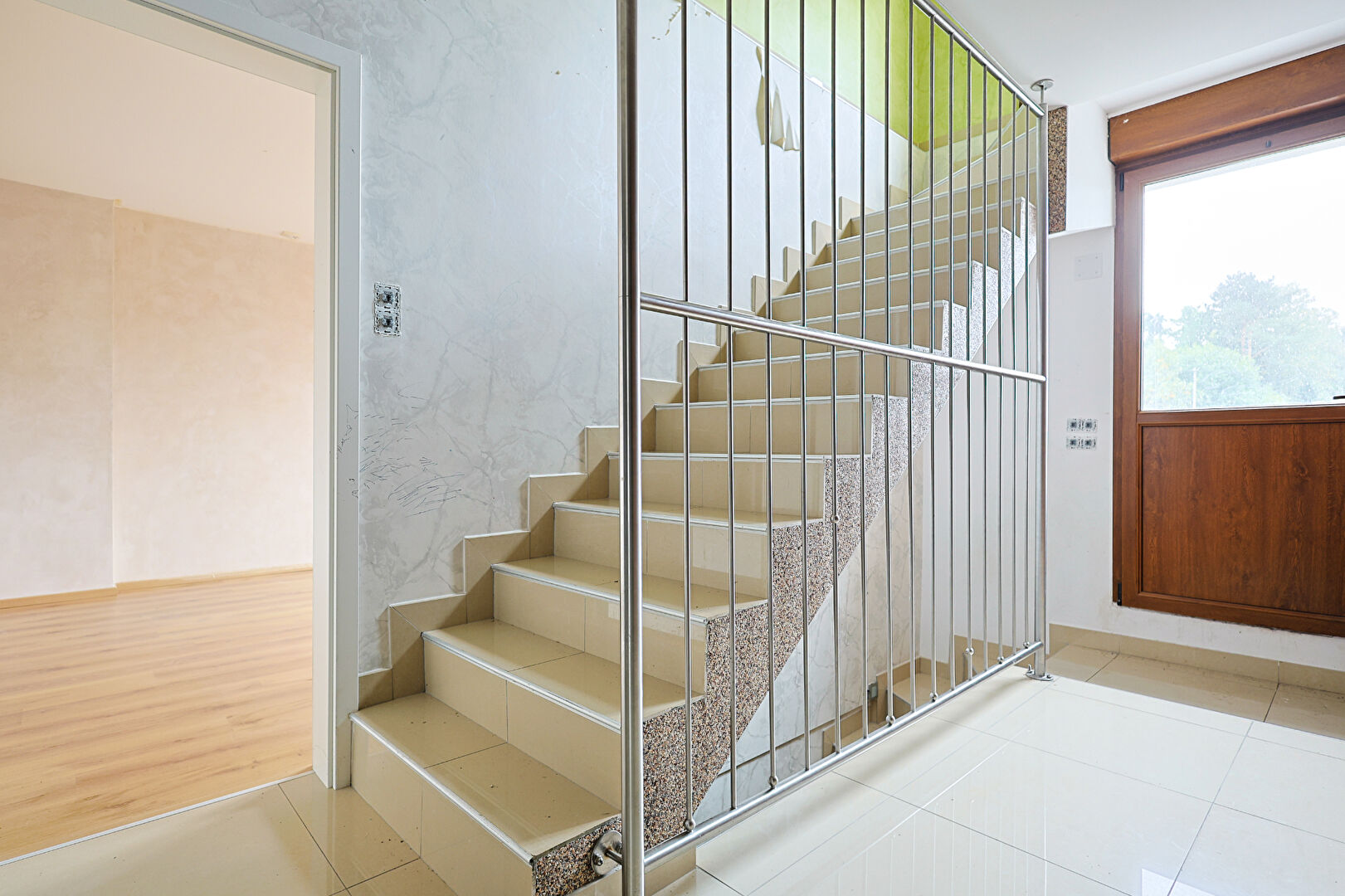 Photo MAISON CREUTZWALD 292 m² image 3/6