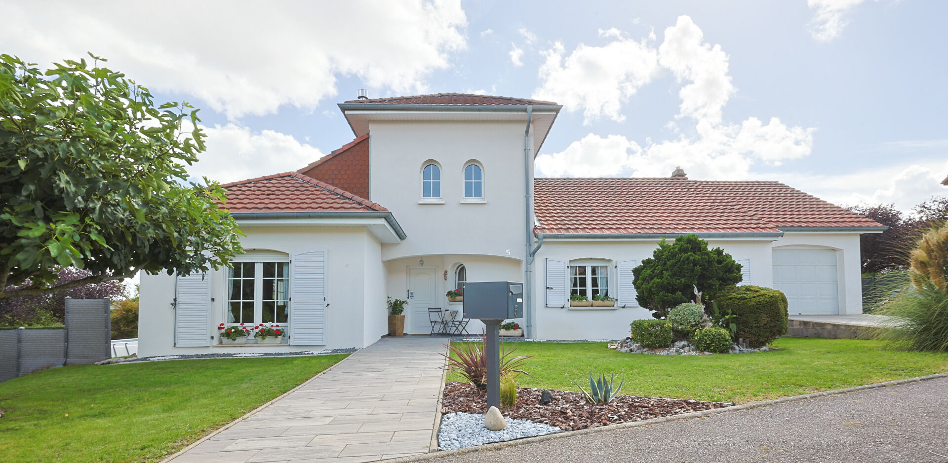 Photo Maison Folschviller 5 pièce(s) 136 m2 image 3/6