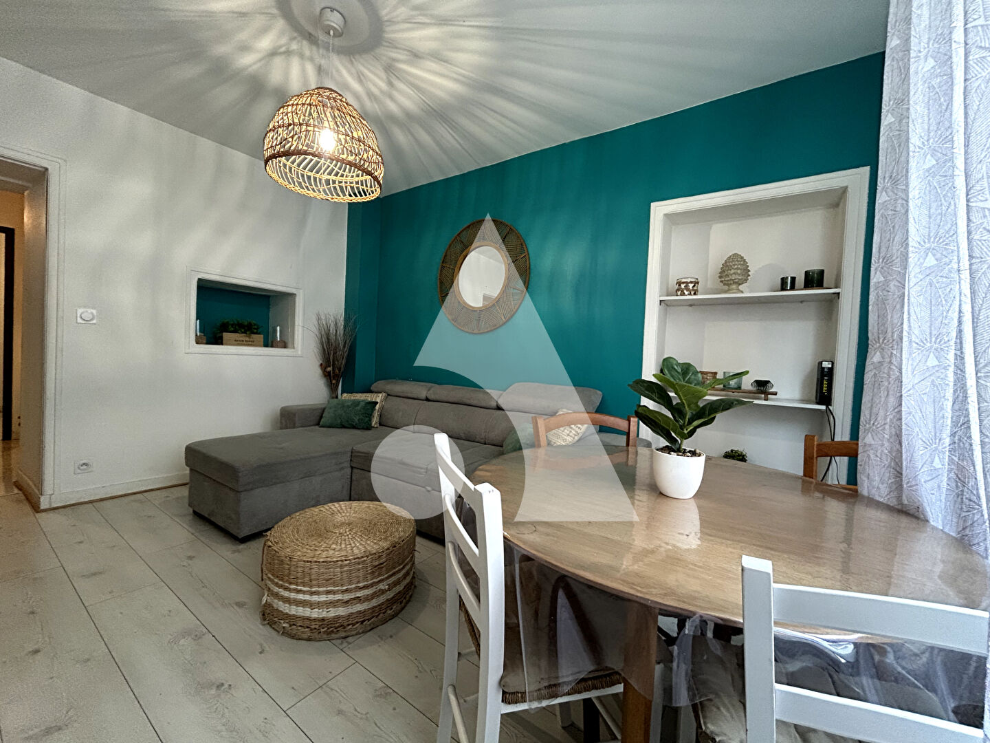 Photo IMMEUBLE CENTRE VILLE 90 m2 NIORT image 2/6