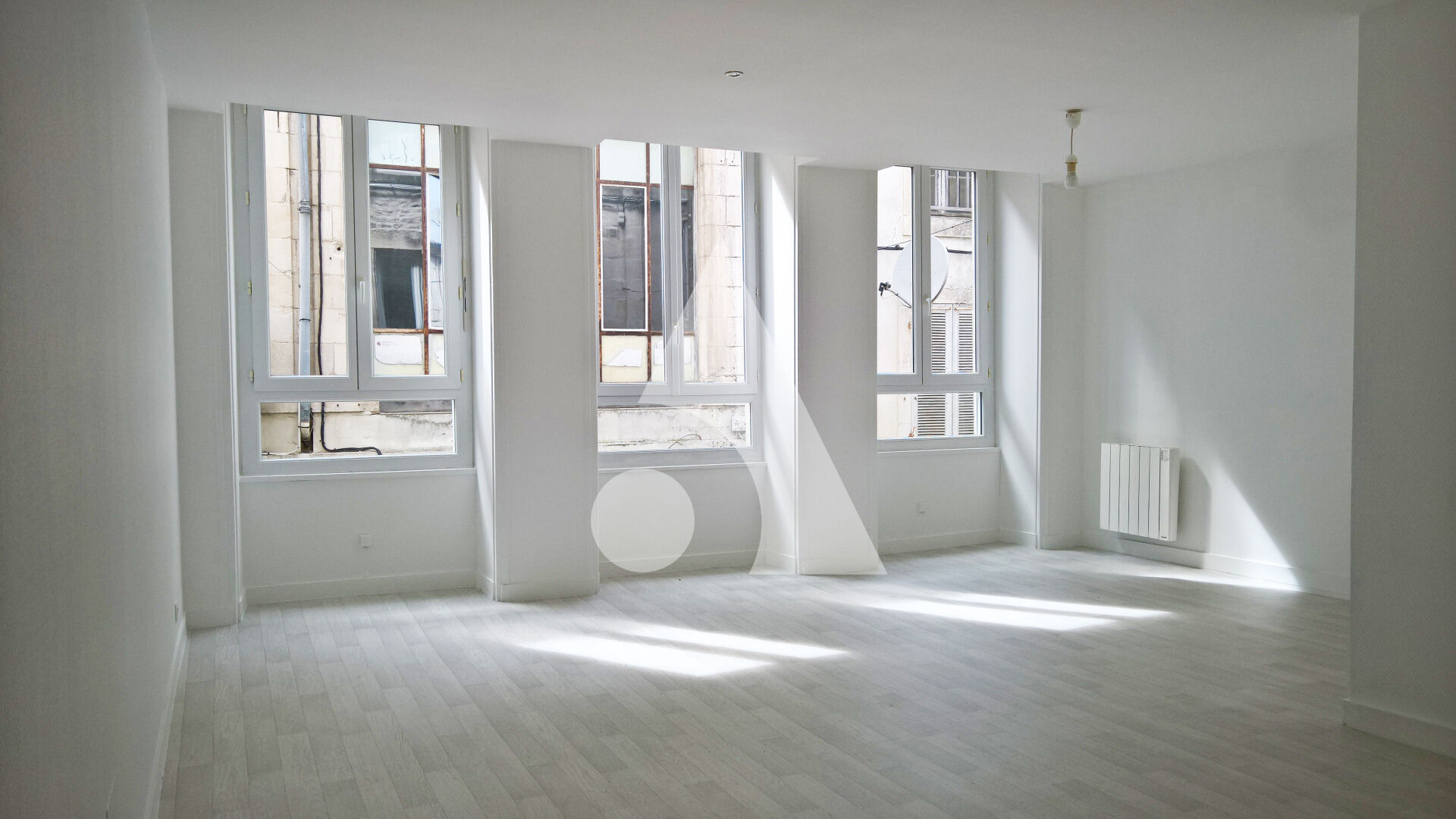 Appartement Saint Maixent L Ecole 2 pièce(s) 65 m2