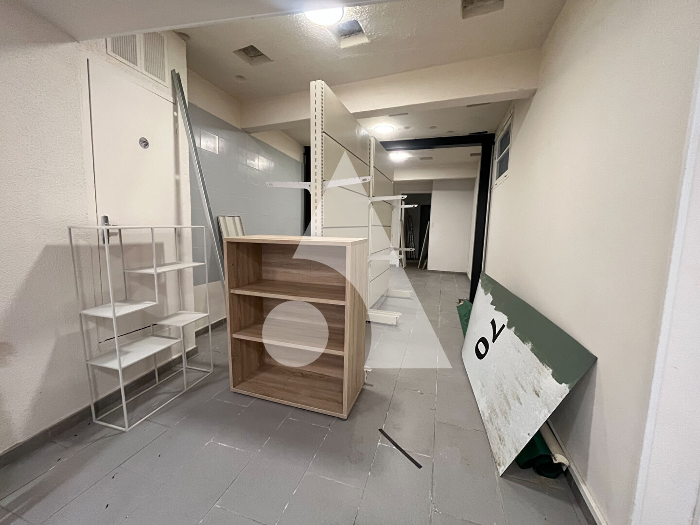 Photo Local commercial à 2 min de l'hyper centre à pied image 4/6