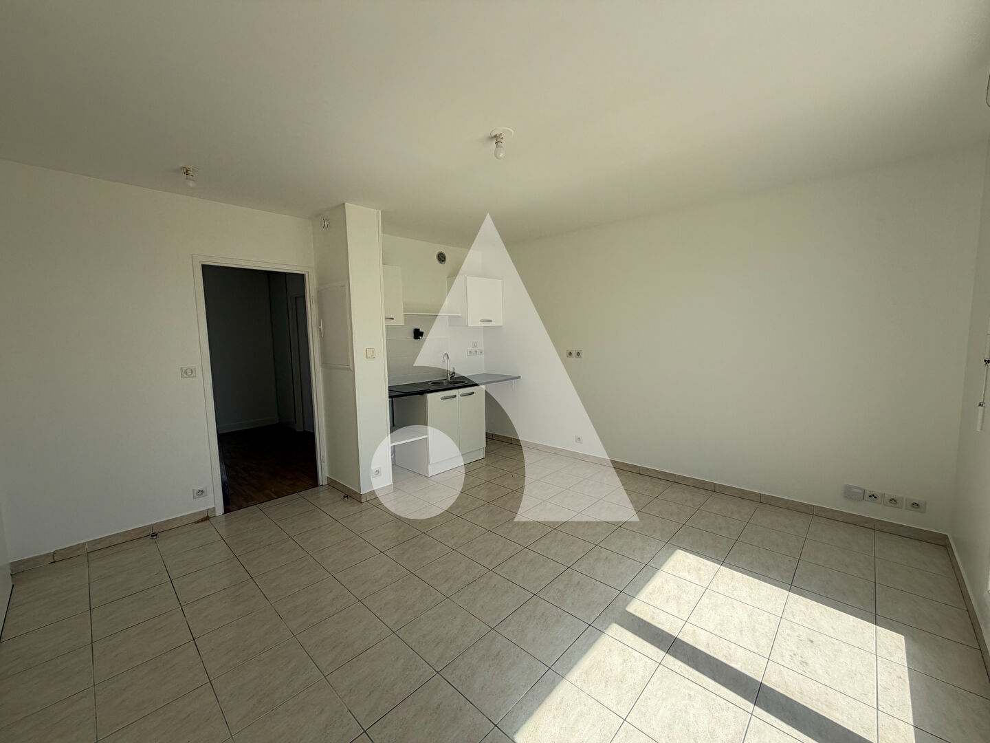 Agence immobilière de Sixième Avenue La Rochelle Nord