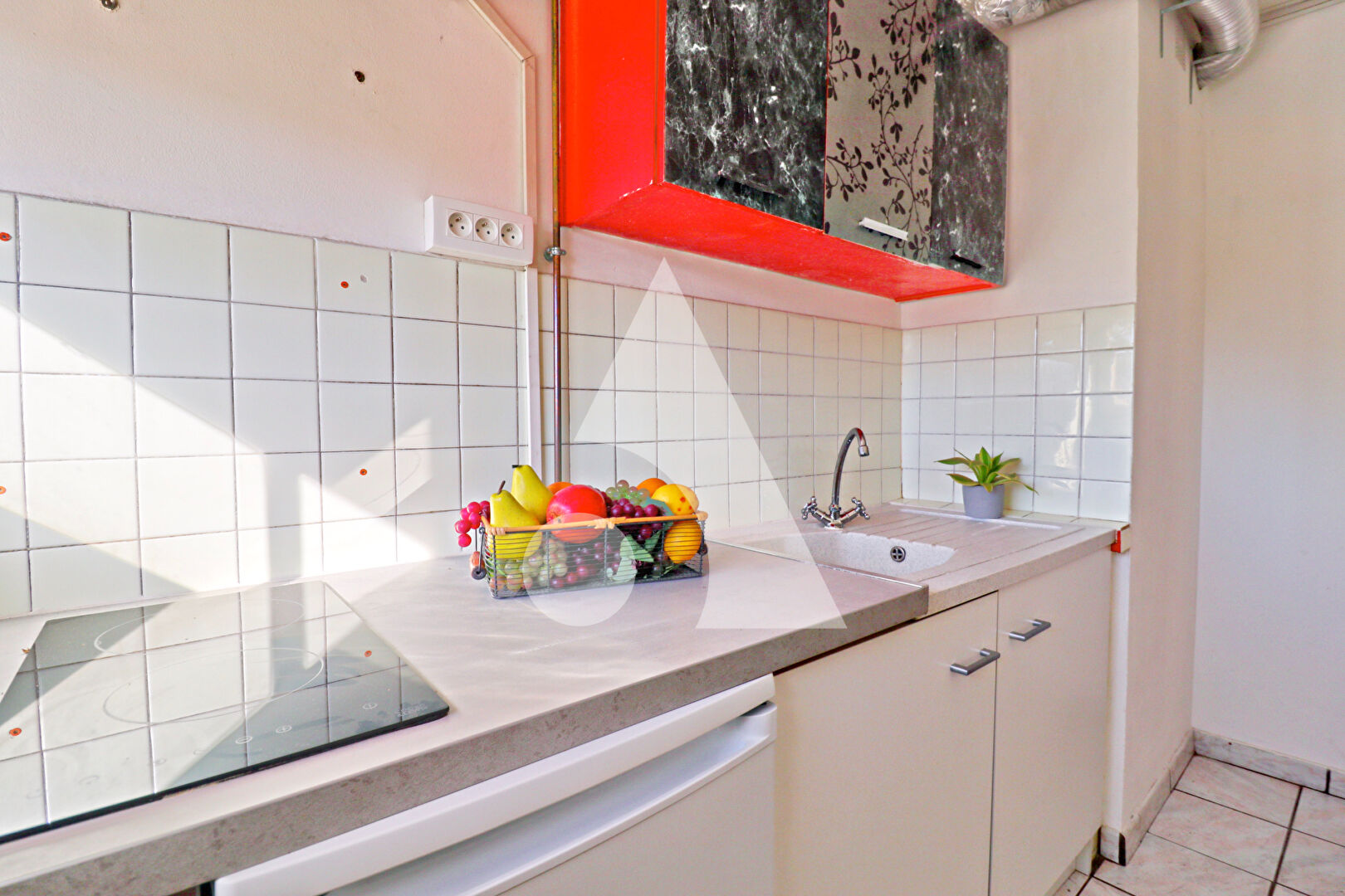 Photo APPARTEMENT T1 AVEC BALCON CAVE ET ASCENSEUR PROCHE CENTRE VILLE image 3/6