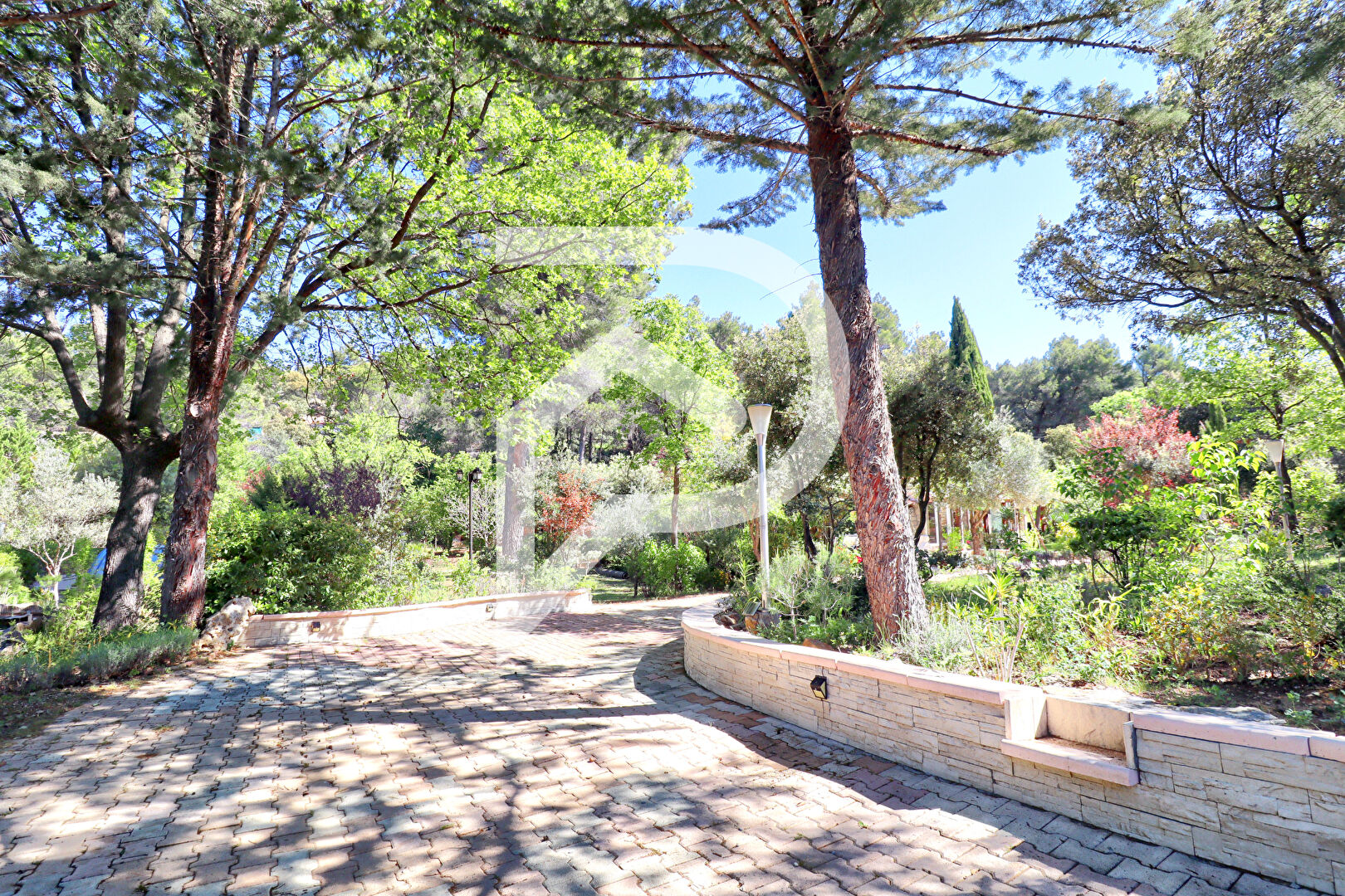 Agence immobilière de Stéphane Plaza Immobilier Vinon sur Verdon - Stéphane Plaza Immobilier Vinon sur Verdon