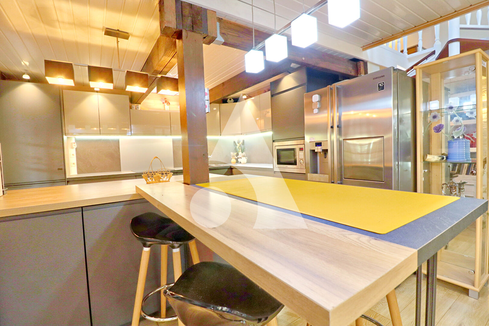 Photo VILLA AU CALME SANS VIS A VIS AVEC PISCINE AU COEUR DE SON PARC ARBORE AVEC FORAGE ET EAU DE VILLE image 3/6