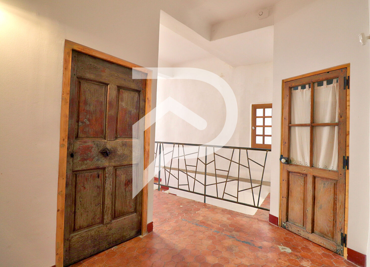 MAISON DE VILLAGE A VALENSOLE DE 132M2