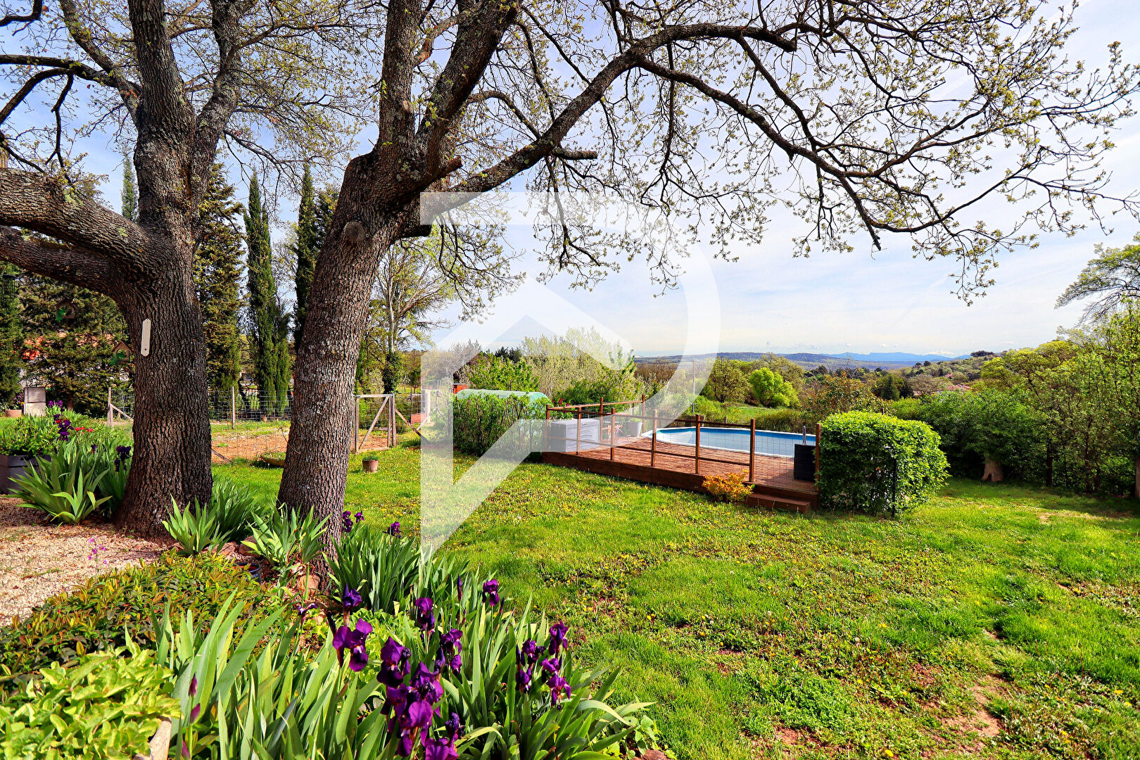 Photo VILLA TYPE 4 AU CALME AVEC PISCINE ET VUE IMPRENABLE image 2/6