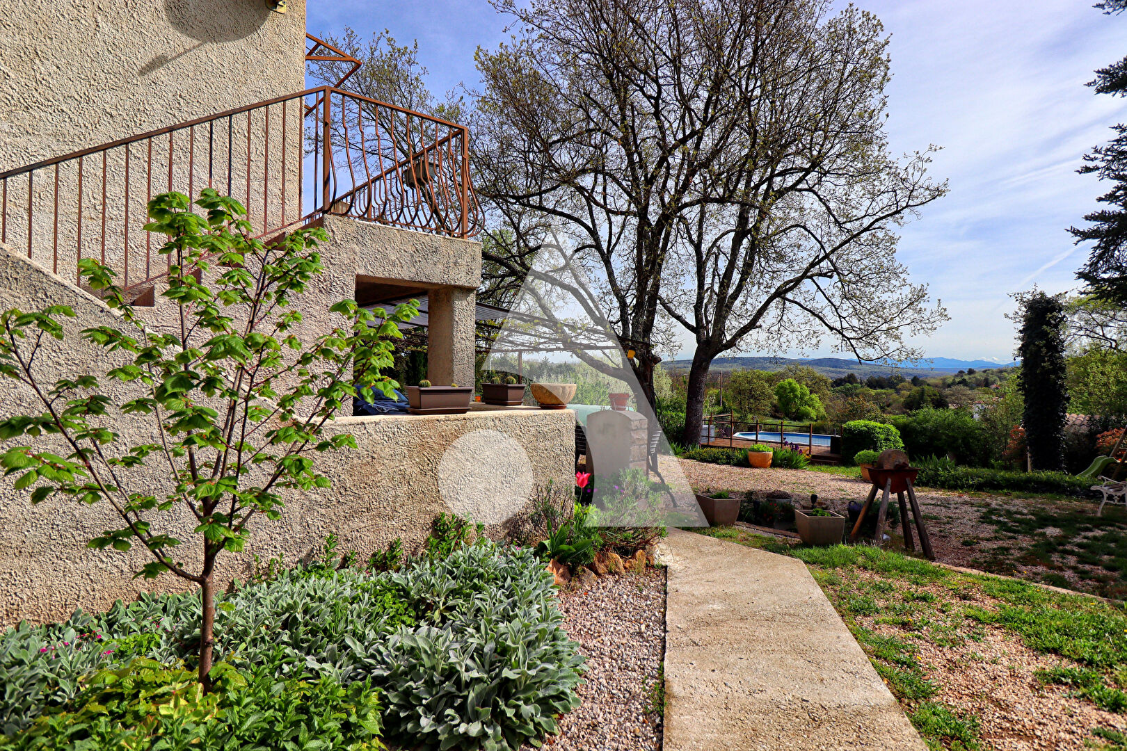 Photo VILLA TYPE 4 AU CALME AVEC PISCINE ET VUE IMPRENABLE image 3/6