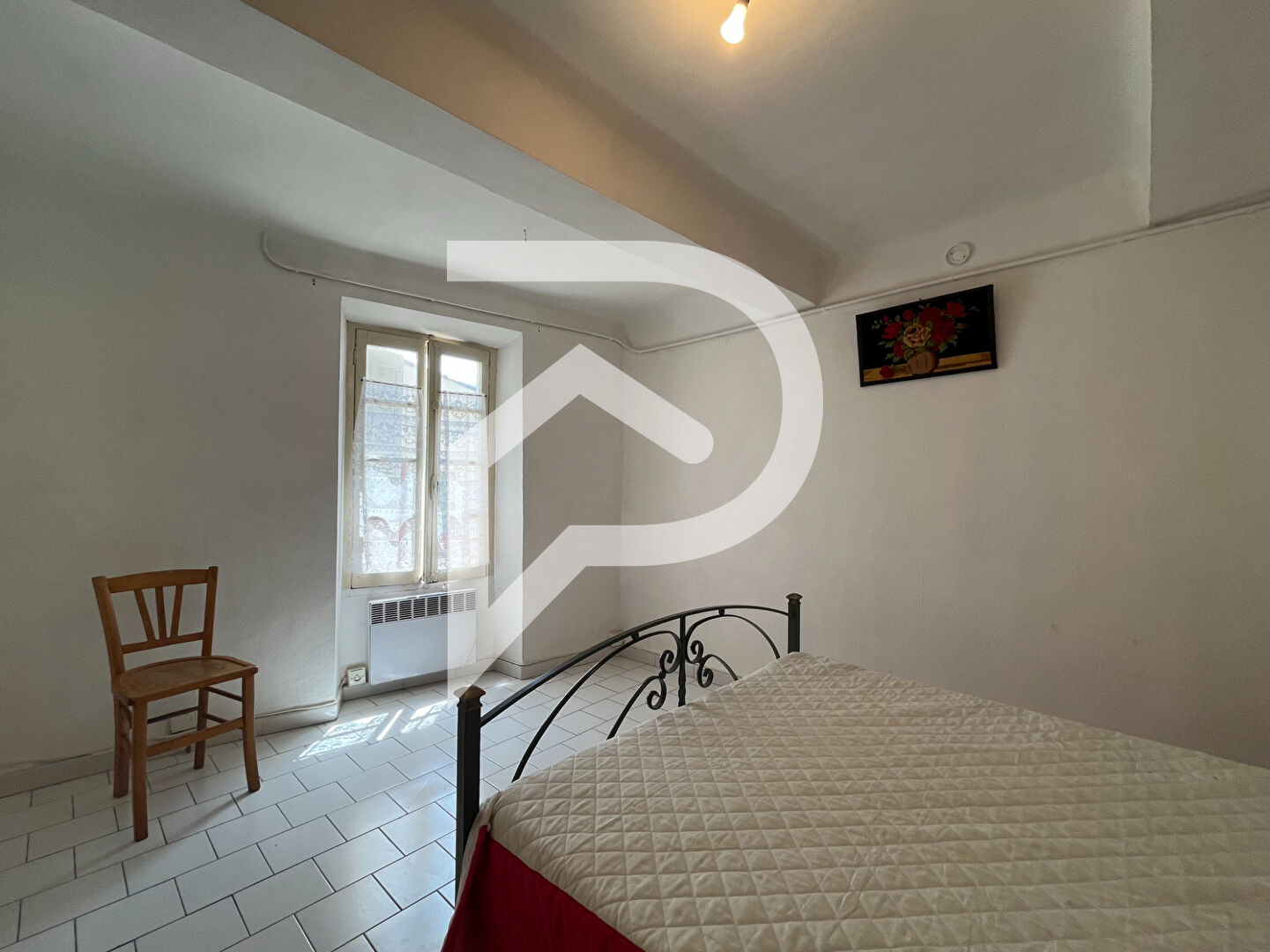 MAISON DE VILLAGE DE 135.09 m2 AVEC TERRASSE ET GARAGE AU COEUR DU VILLAGE AVEC VUE