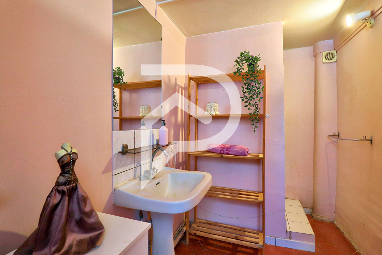 Photo MAISON DE VILLAGE VINON SUR VERDON 3 PIECE(S) 37.88 M2 ET EXTÉRIEUR image 6/6