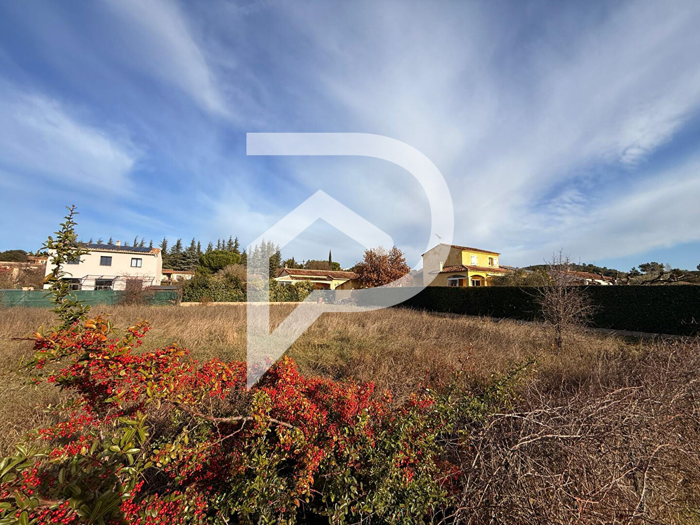 Photo TERRAIN CONSTRUCTIBLE DE 870 M2 LUMINEUX EXPOSE SUD A VINON SUR VERDON image 1/3