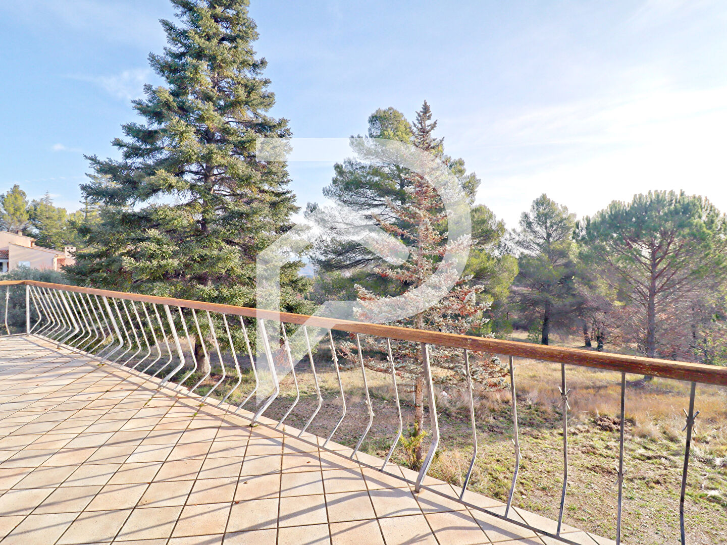 Agence immobilière de Stéphane Plaza Immobilier Vinon sur Verdon - Stéphane Plaza Immobilier Vinon sur Verdon