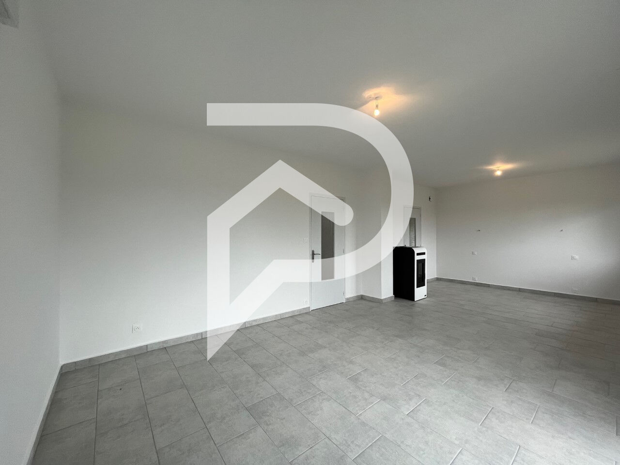 Photo Maison F4 à louer à SAINT CLEMENT image 6/6