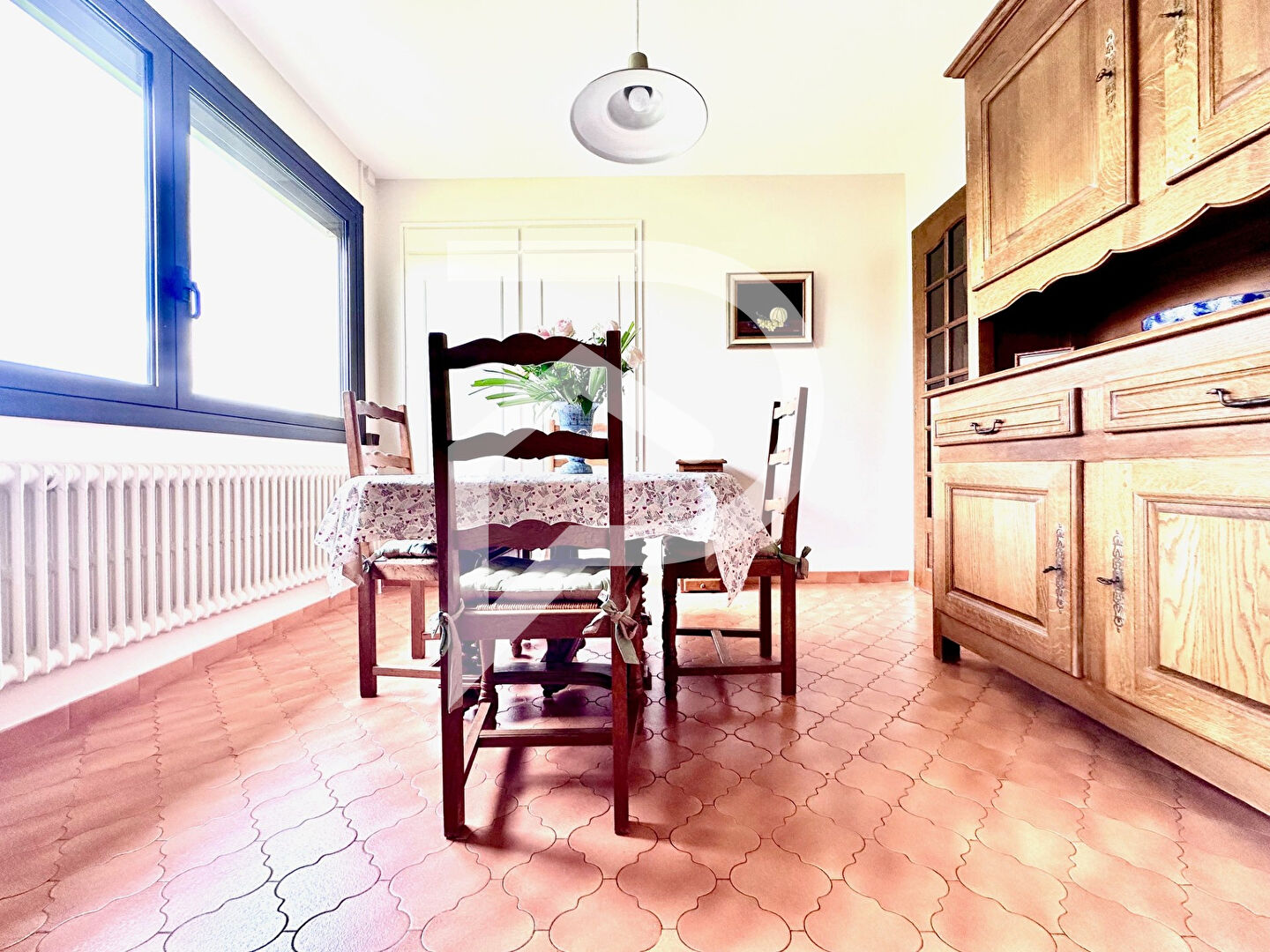 Photo HERIMENIL : spacieuse maison d'environ 208 m2. image 6/6