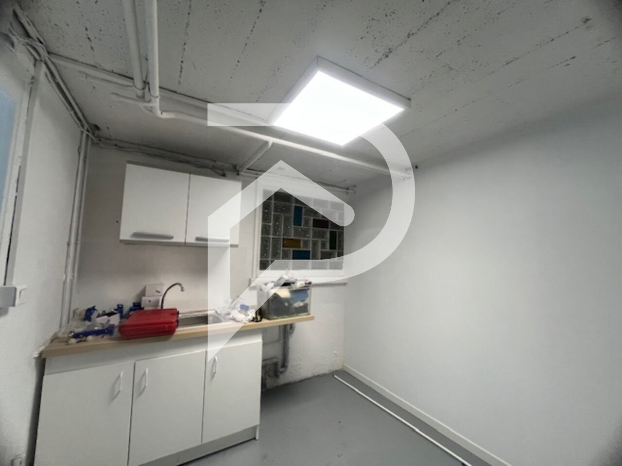 Photo À louer - locaux de 118 m² à Blainville-sur-l'Eau image 4/4