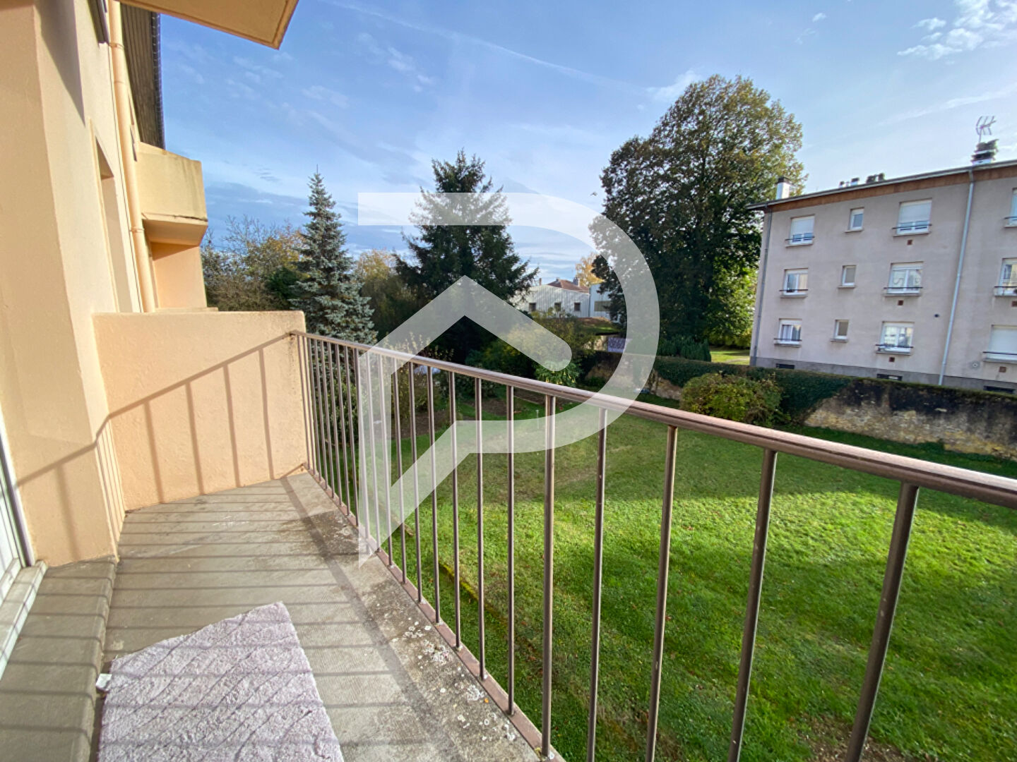 Photo Appartement Blainville-sur-l'eau 2 pièce(s)  m2 - REF LGJJ132 image 2/5