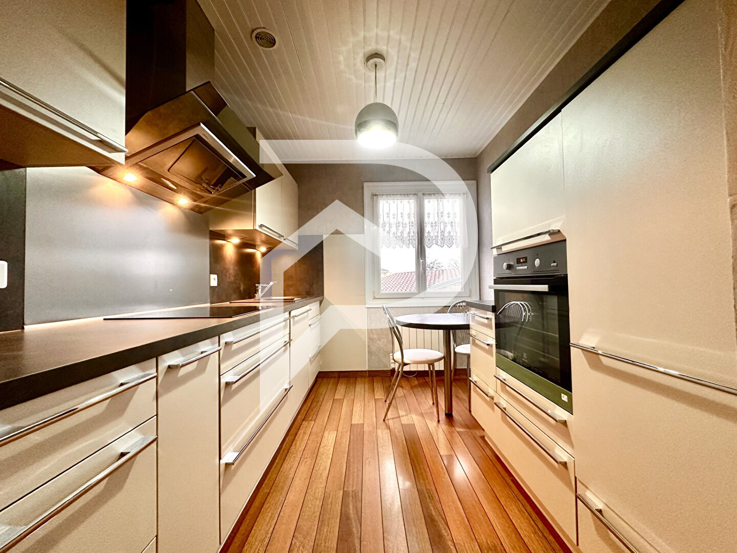 Agence immobilière de Stephane Plaza Immobilier Luneville Mont sur meurthe - Stéphane Plaza Immobilier Lunéville