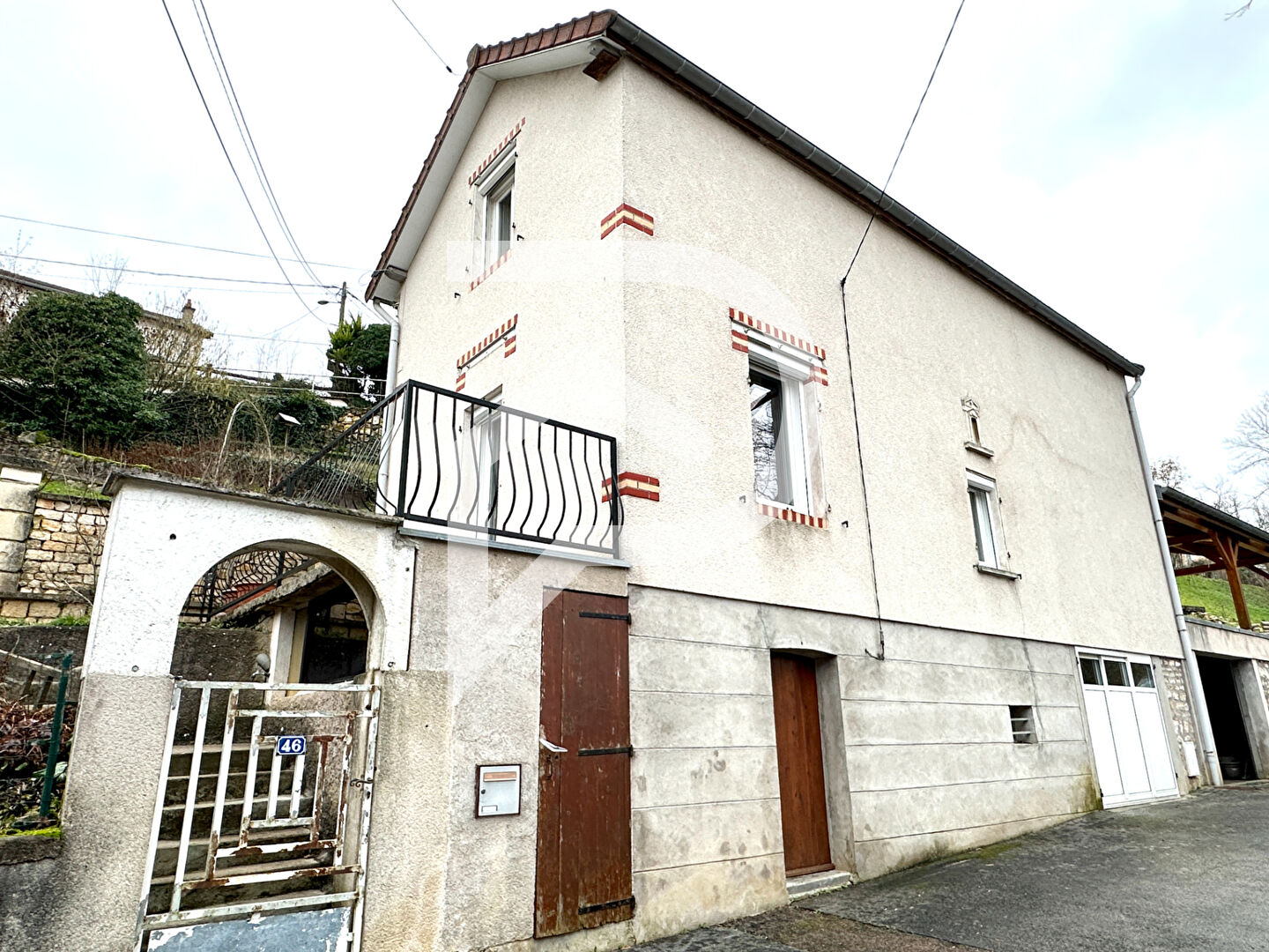 Maison Chaumont Proche Centre Ville. CHAUMONT