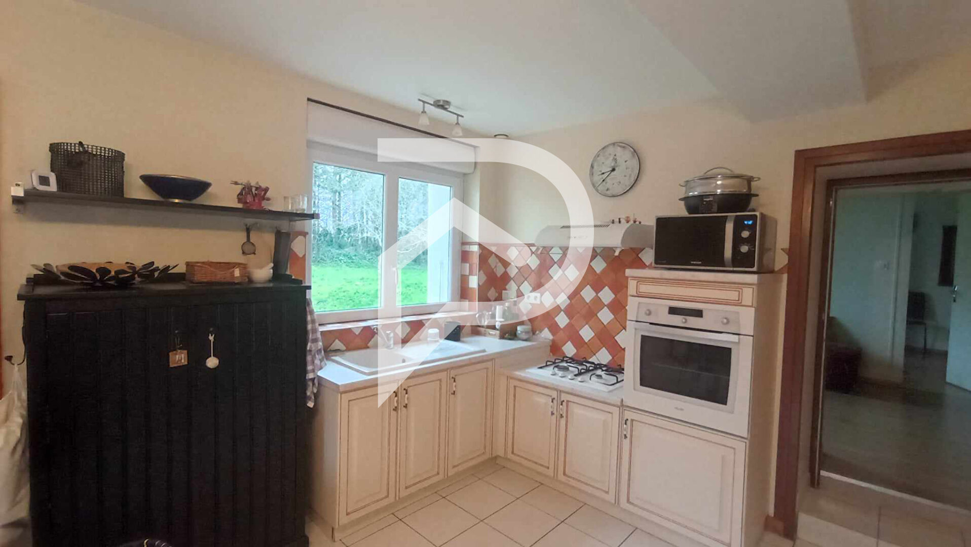 Photo Maison Poiroux 5 pièce(s) 145 m² image 6/6