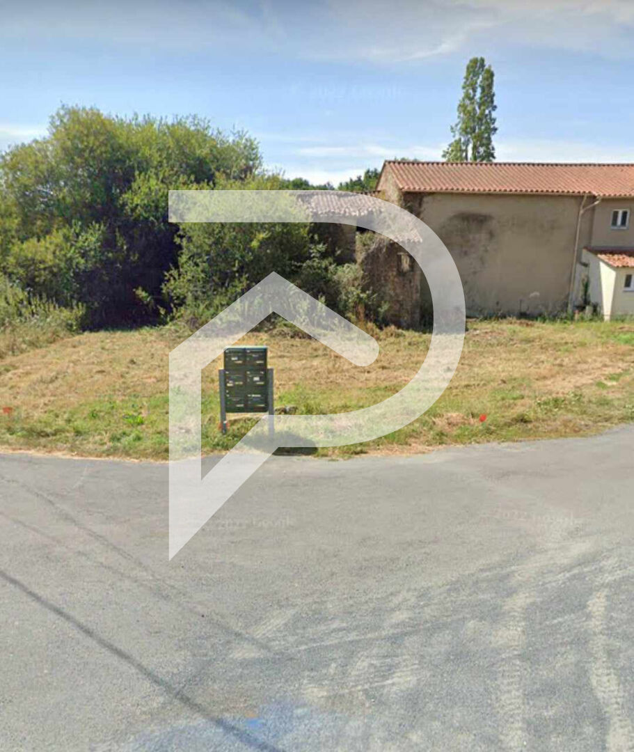 Photo Terrain Landeronde 327 m2 image 3/6