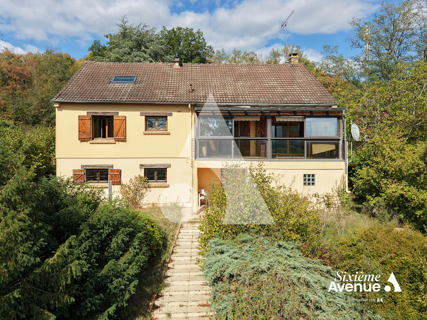 CHAMARANDE - MAISON FAMILIALE 166 M² - VUE DÉGAGÉE - GARE À PIED