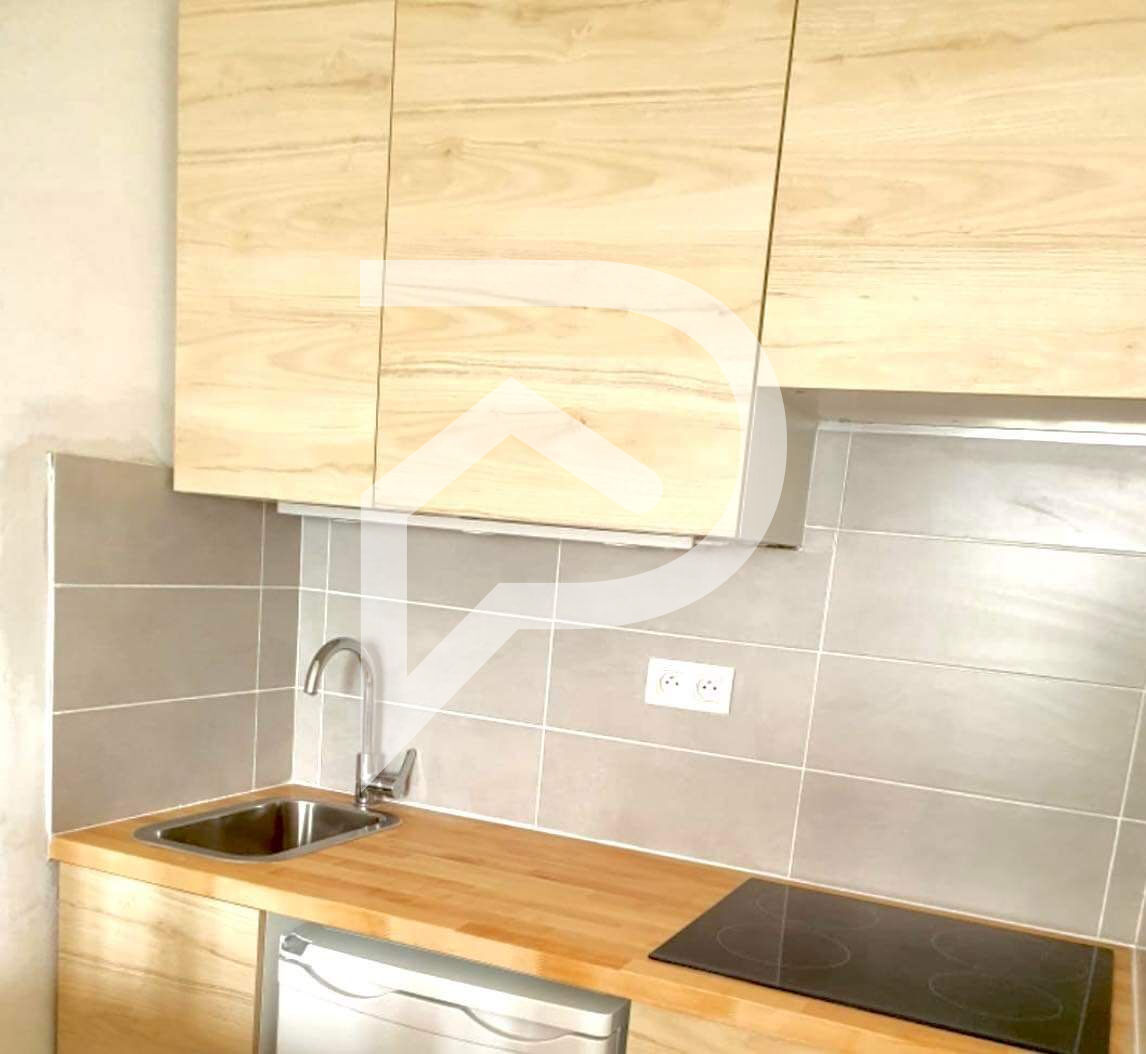 Photo Studio 20 m² + Loggia, RDJ image 5/6