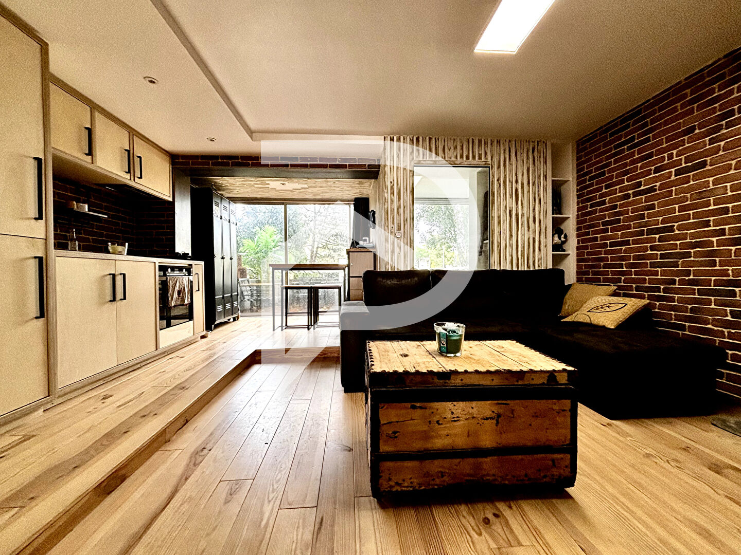 À Vendre : Studio Cabine de 31m2 Refait à Neuf  - La Baule, à 30 m de la Plage