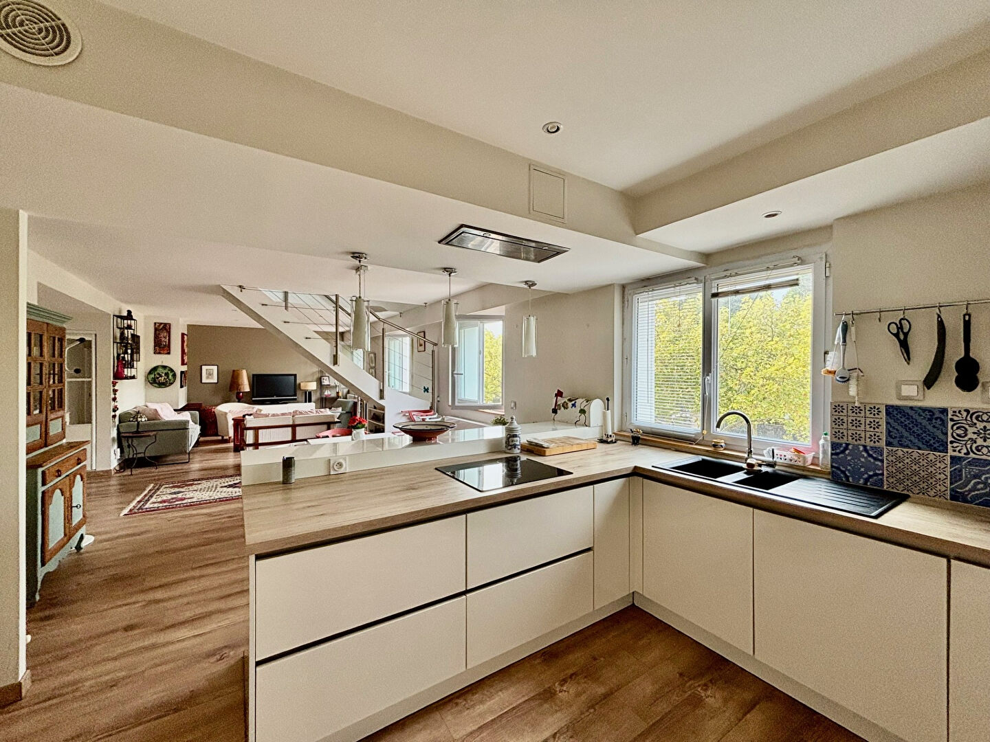Saint-Nazaire -Sous préfecture - DUPLEX T5 - 116.53 m² - 3 CHAMBRES- TERRASSE 17 m² VUE MER