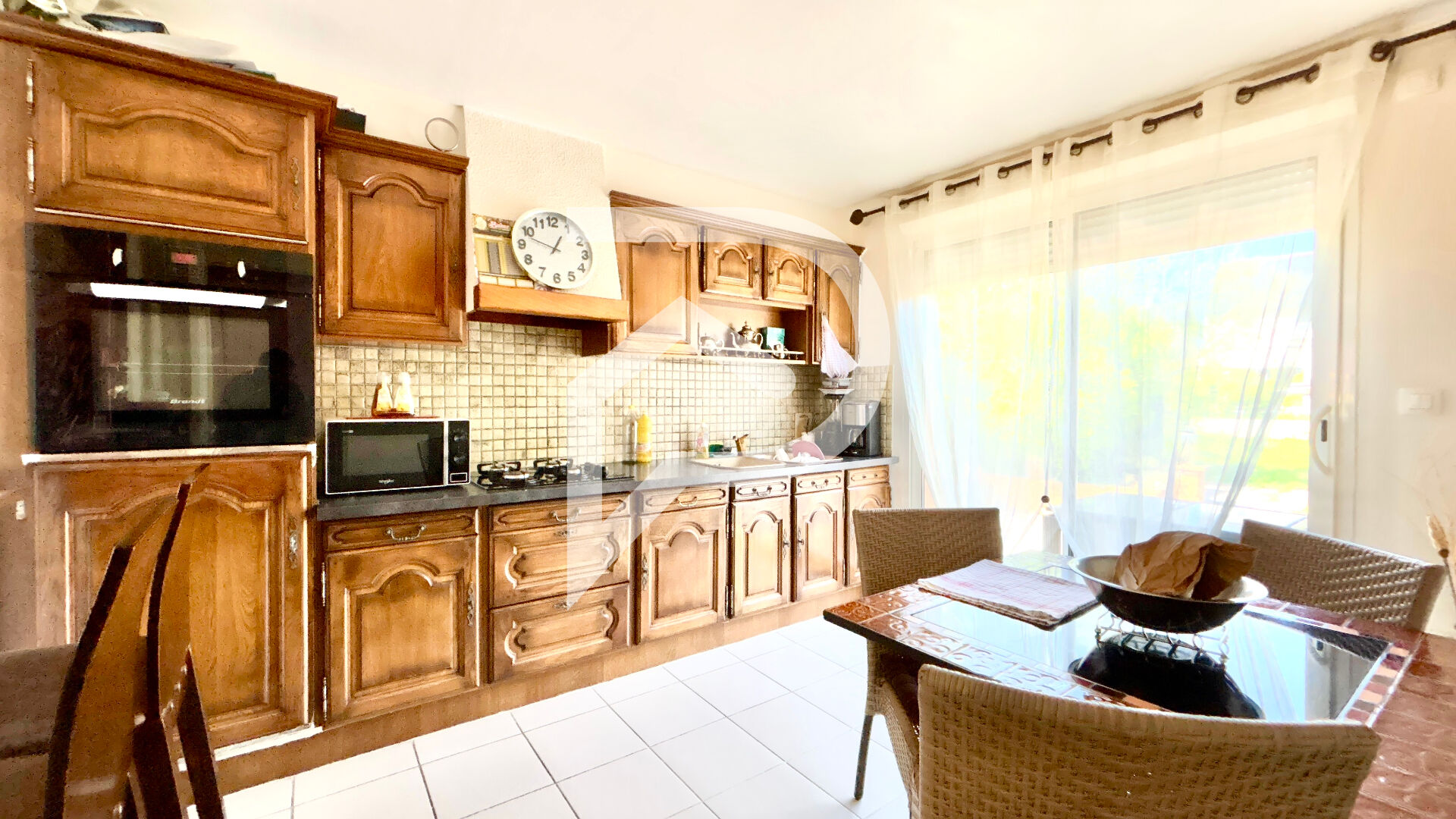 Photo Maison familiale de 83 m2 non mitoyenne avec jardin, garage et bureau ? Quartier Penhoët image 4/6