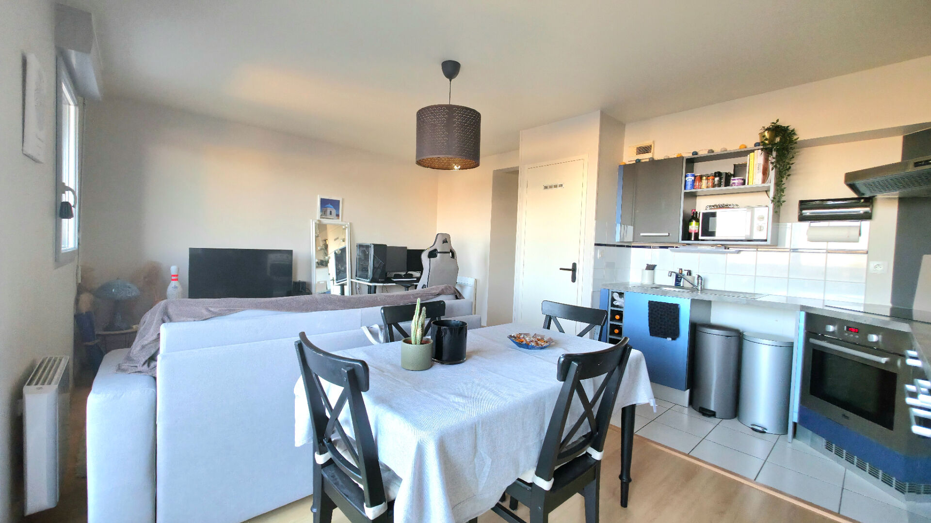 Photo Appartement T2 de 37 m² avec terrasse! Vue dégagée, calme et lumineux image 3/6