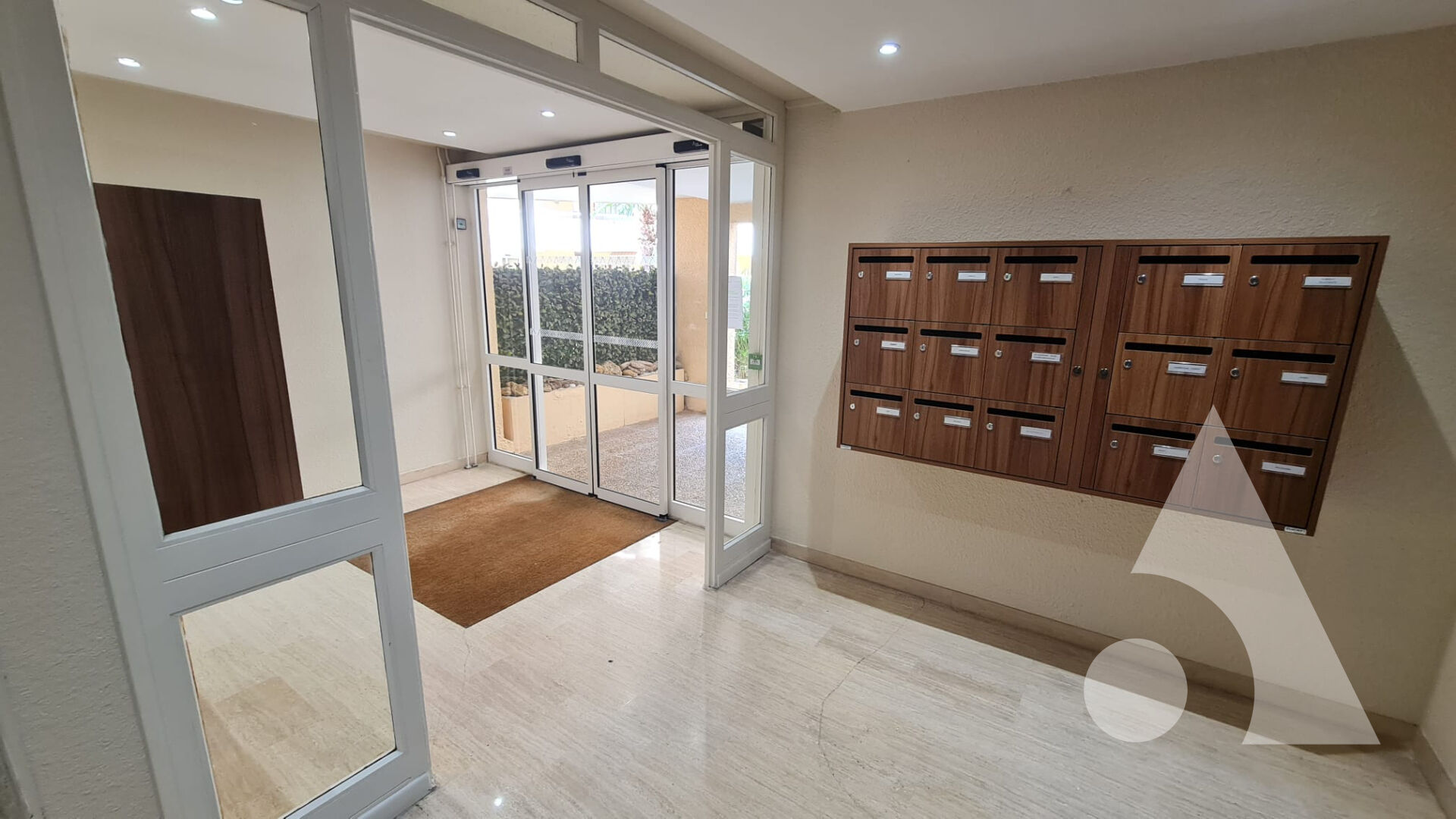 Photo Appartement Saint Raphael 2 pièces 50 m² image 2/6