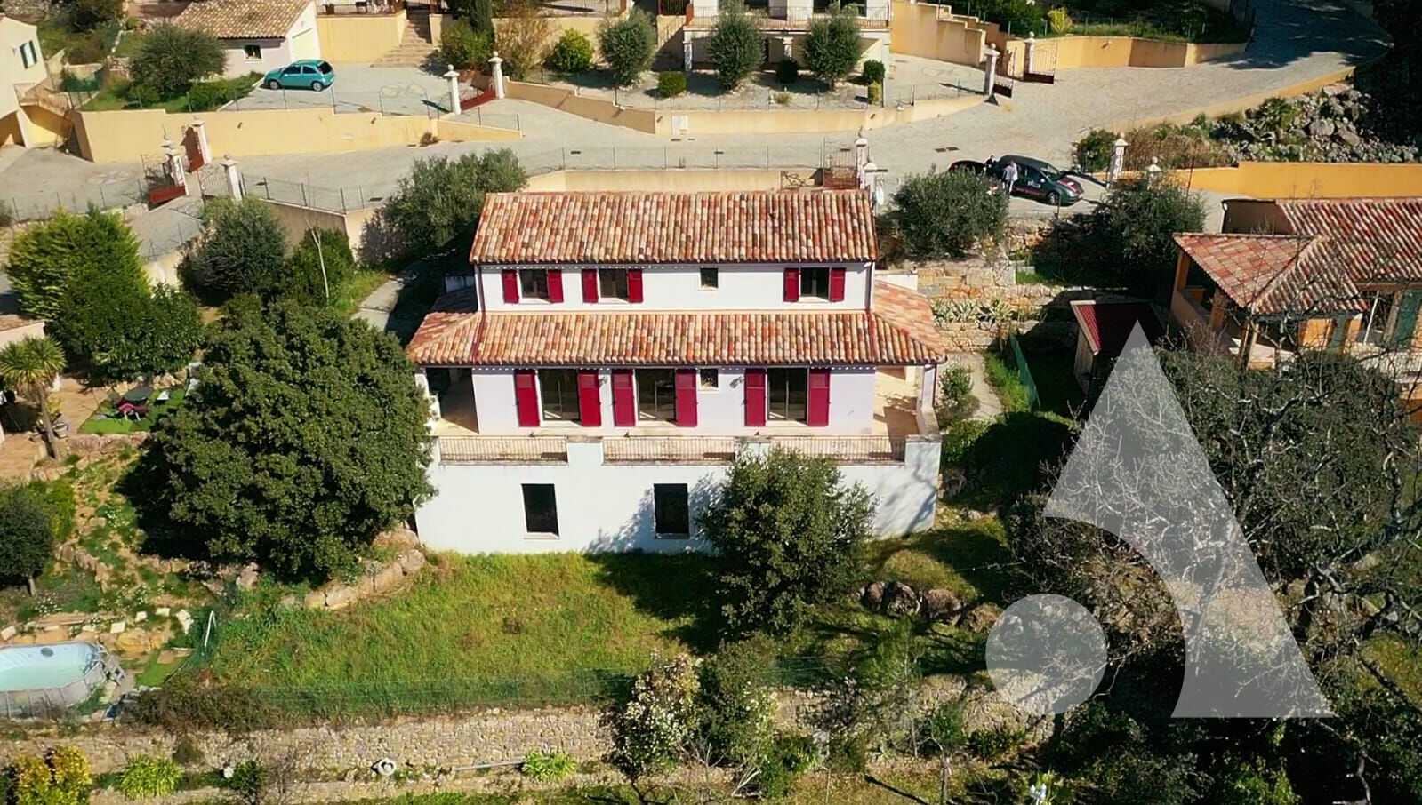 Agence immobilière de Stéphane Plaza Immobilier Salernes