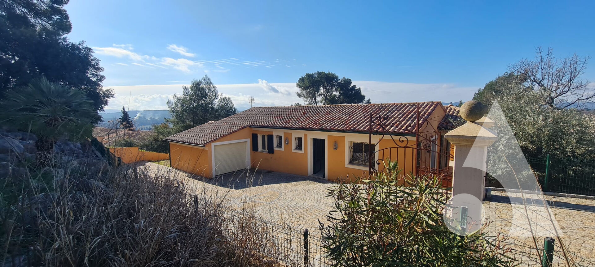 Agence immobilière de Stéphane Plaza Immobilier Salernes