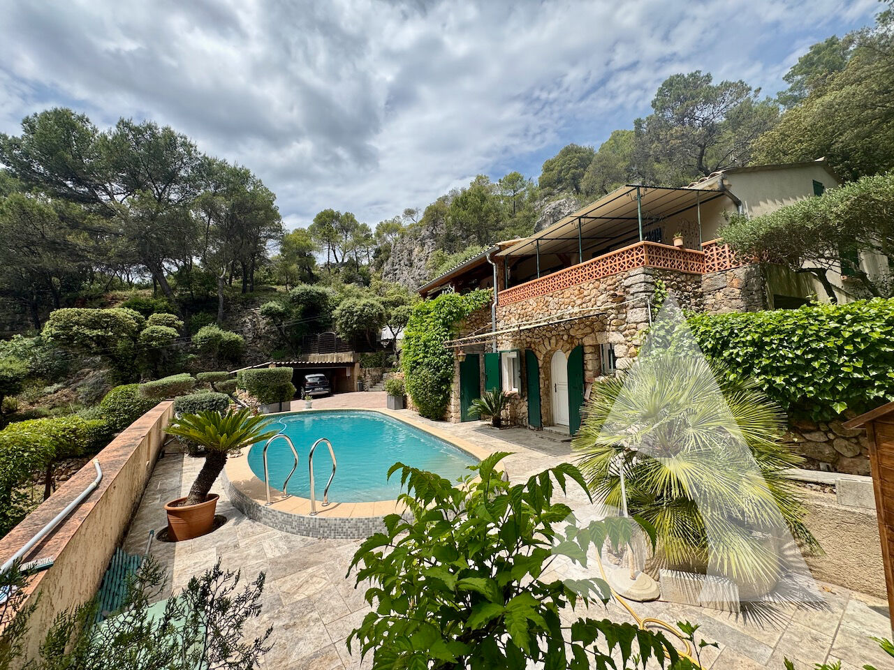 Agence immobilière de Stéphane Plaza Immobilier Salernes