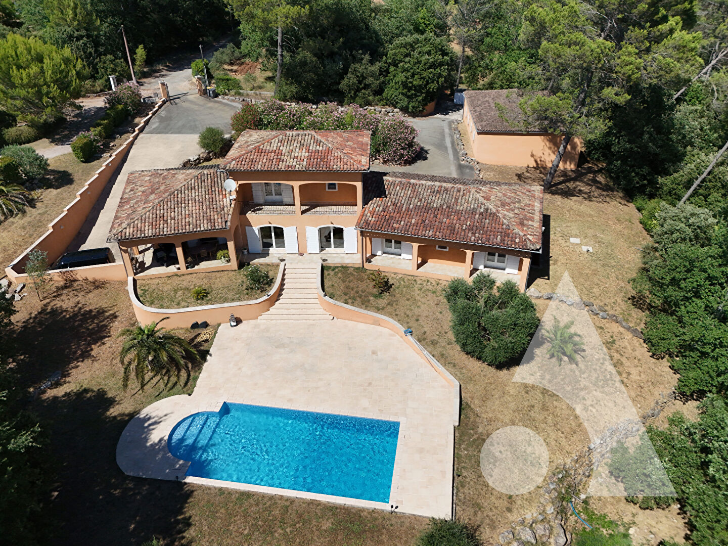 Agence immobilière de Stéphane Plaza Immobilier Salernes