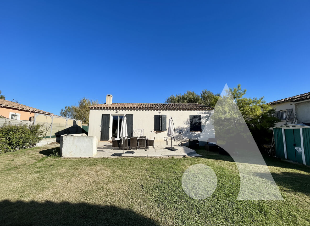 Photo Maison de plain-pied 73 m² avec piscine image 2/6