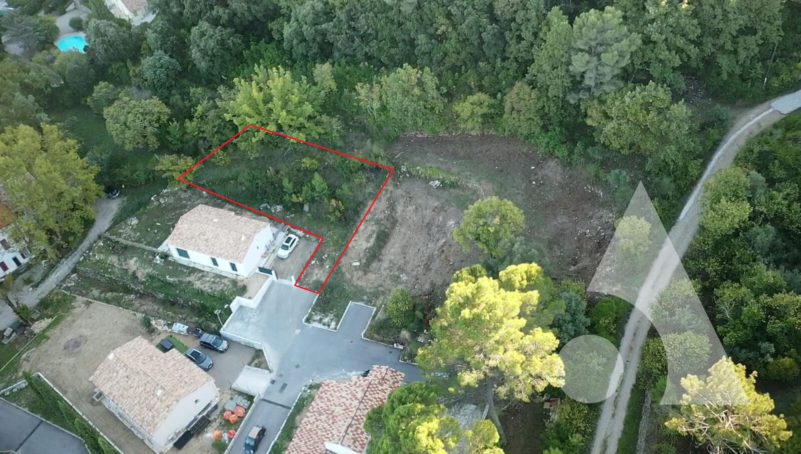Terrain viabilisé à Draguignan col de l'ange de 803 m² LOT 5, pour une maison de 120,45m²
