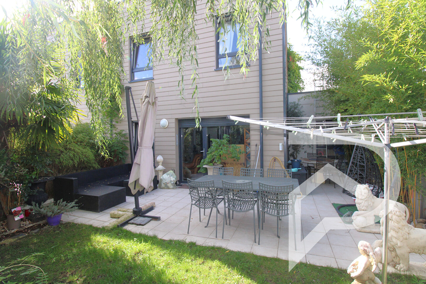 Agence immobilière de Stéphane Plaza Immobilier Estrées-Saint-Denis