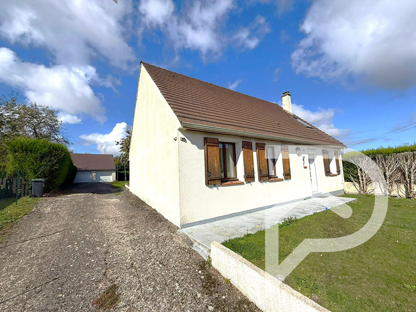 Photo Pavillon 5 chbres jardin et double garage image 1/6