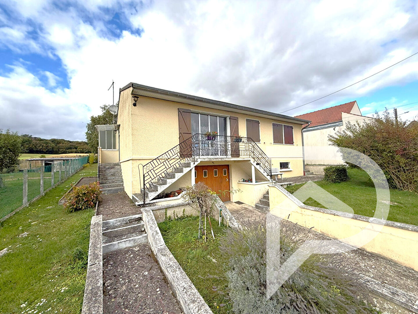 Pavillon plain pied 3chabres avec sous-sol