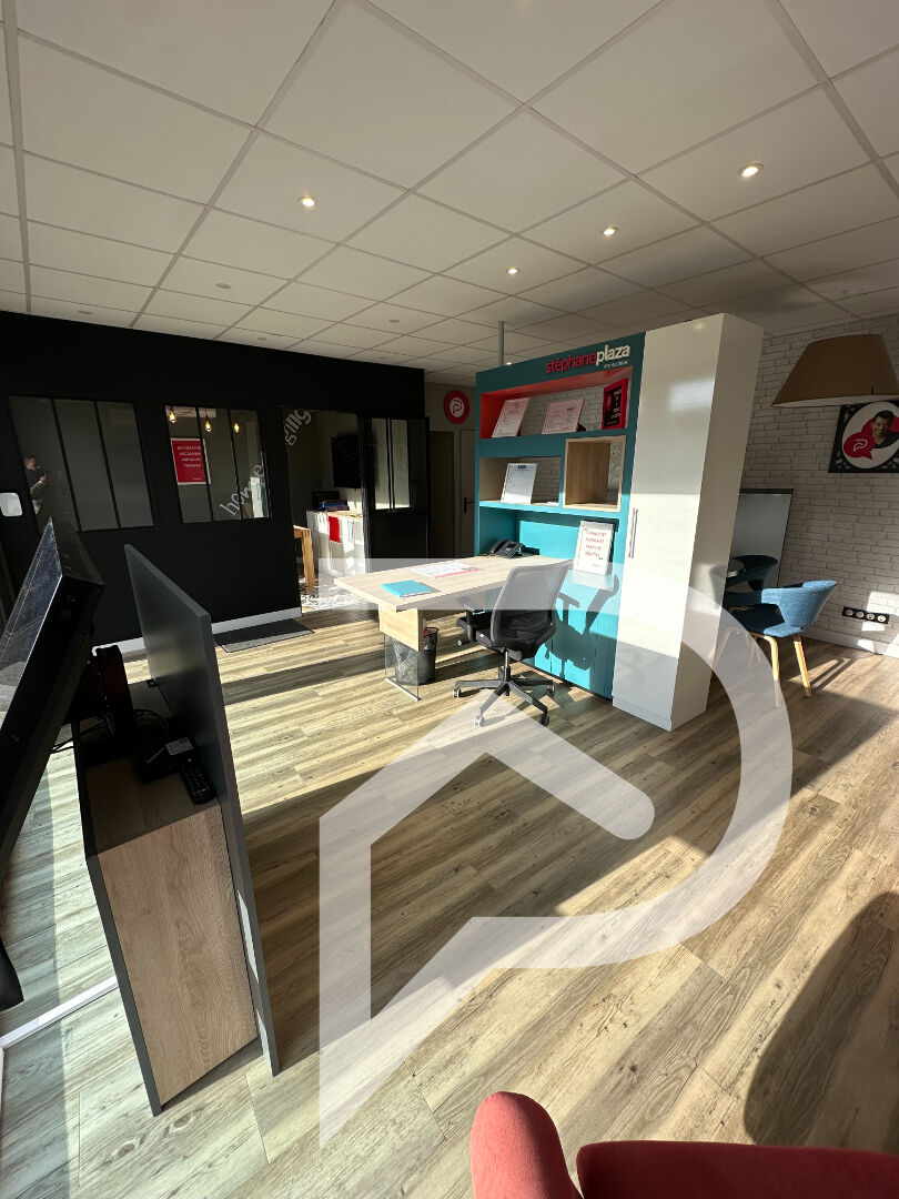 Photo LOCAL COMMERCIALE CENTRE VILLE image 3/5