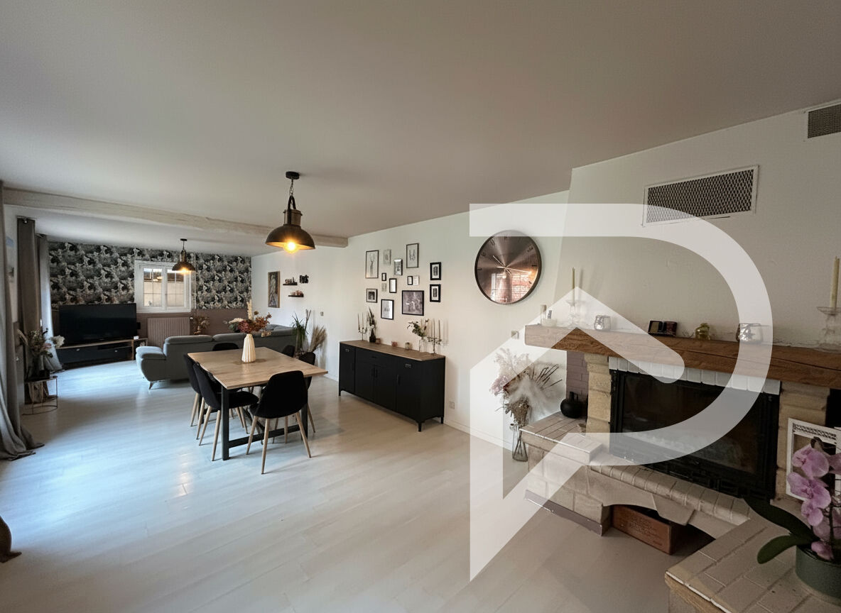 Photo Maison Arsy 7 pièce(s) 150 m2 image 5/6