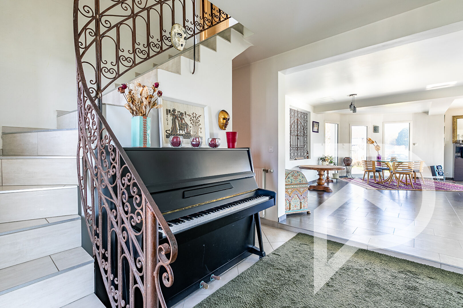 Photo Maison au nord de Senlis, Sortie 9 autouroute A1 11 pièce(s) 234 m2 image 2/6