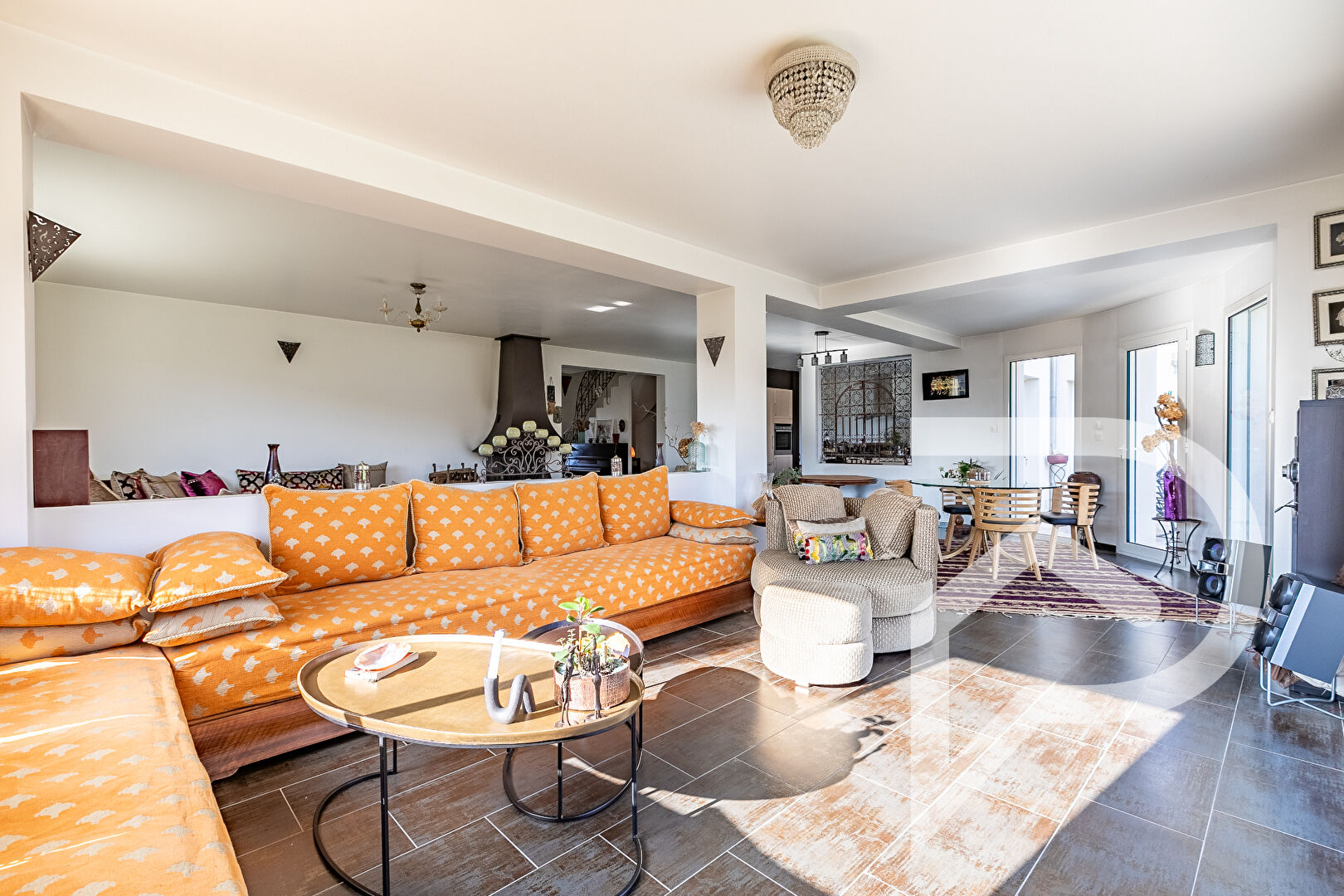 Photo Maison au nord de Senlis, Sortie 9 autouroute A1 11 pièce(s) 234 m2 image 4/6